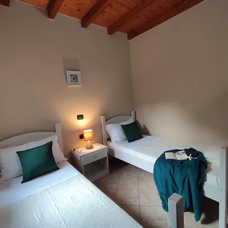 Villa Cruccuris *